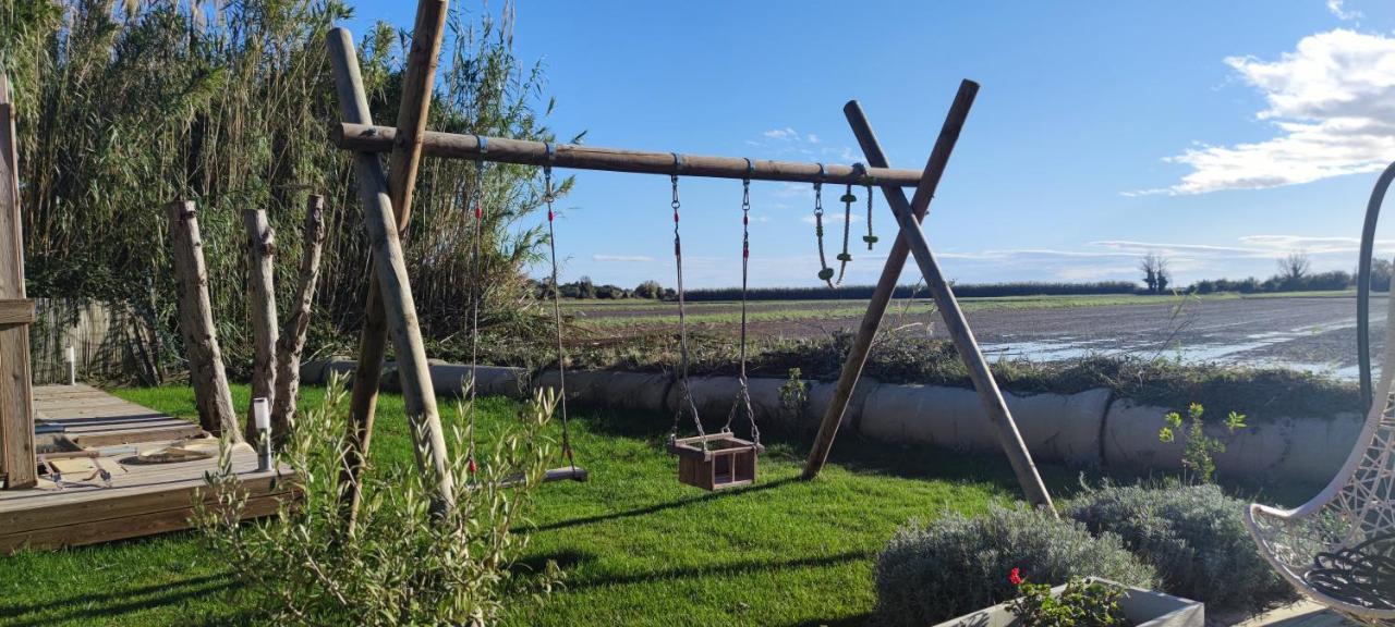 Appartement Au Coeur Des Rizieres Salin-de-Giraud Exteriör bild